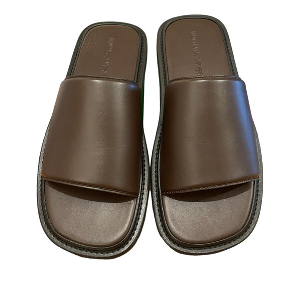 Bottega Veneta 667087 Vienna Calf Leather Sandals, rubber sole, Size 41, 43 - Picture 2 of 13